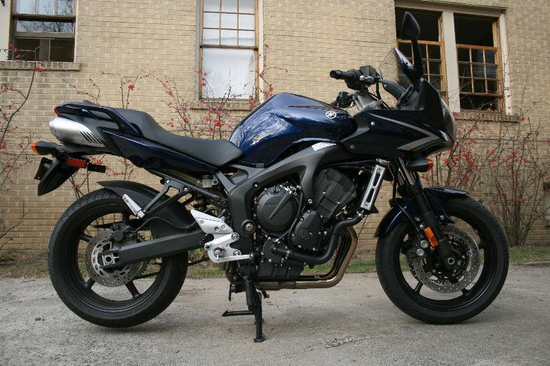 Wanted: Je recherche une FZ6 ou similaire