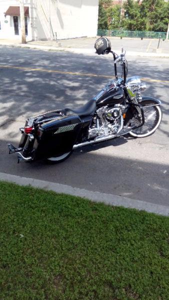 Wanted: Harley Davidson road King flhrci