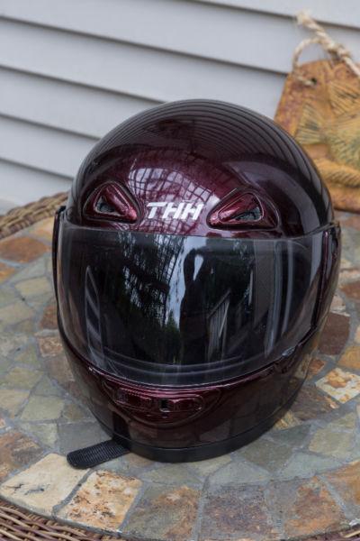 Full face THH motorcycle helmet