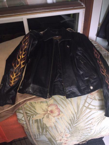 XL WOMENS HARLEY DAVIDSON JACKET