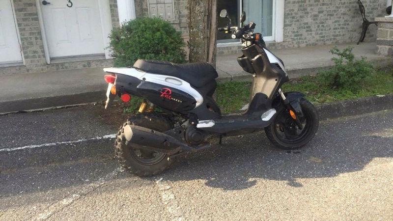 Scooter PGO PMX NACKED 50 a vendre