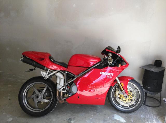 2002 DUCATI 998 SUPERBIKE IN IMMACULATE CONDITION