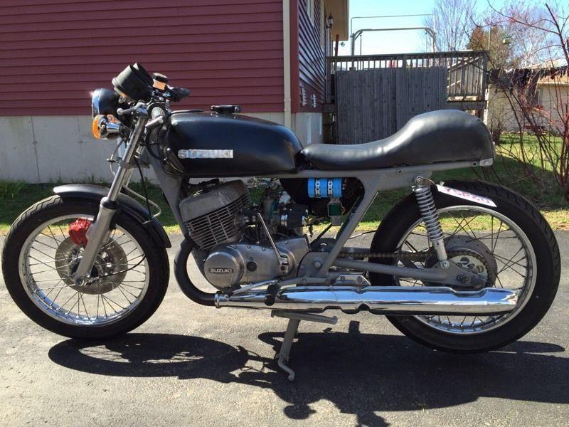 1977 Suzuki GT500B 2-Stroke Cafe