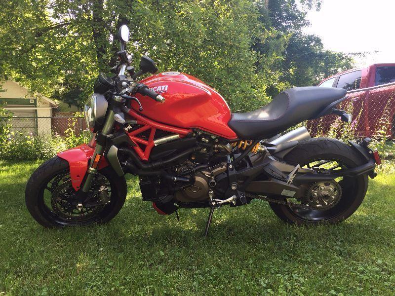 2015 Ducati Monster 1200 - Only 1500 km