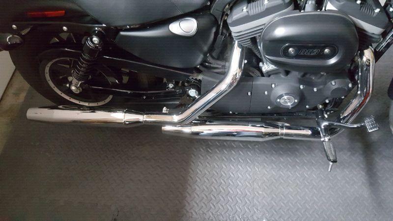 Stock Exhaust from Harley Sportster Iron