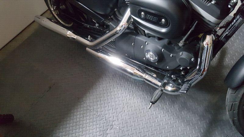 Stock Exhaust from Harley Sportster Iron