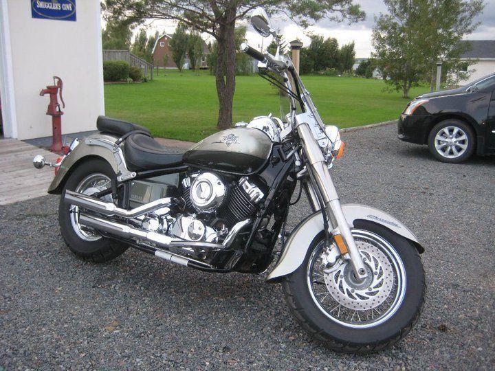 2001 Yamaha V-Star Classic 650 Low Rider - Mint Condition