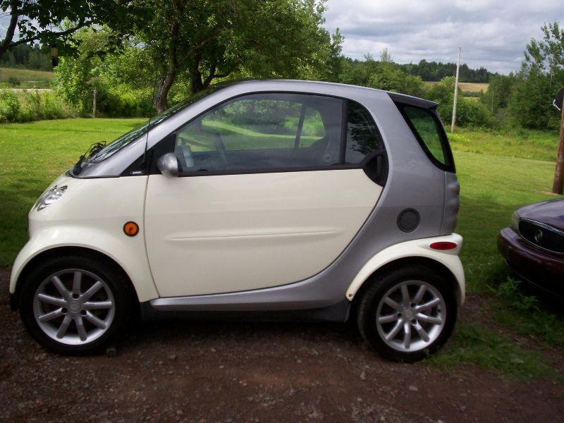 Wanted: I want to trade my 2005 Smartcar for a cruiser motorcycle