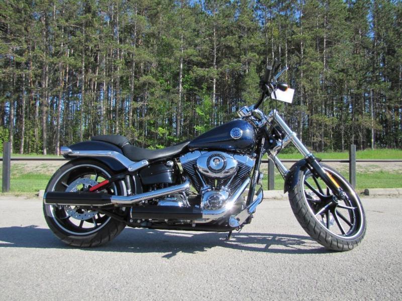 2013 Harley-Davidson® FXSB103 - SOFTAIL BREAKOUT