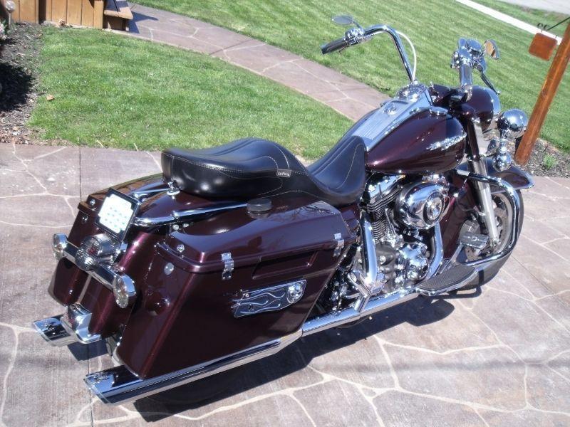 Harley Davidson Road King FLHP