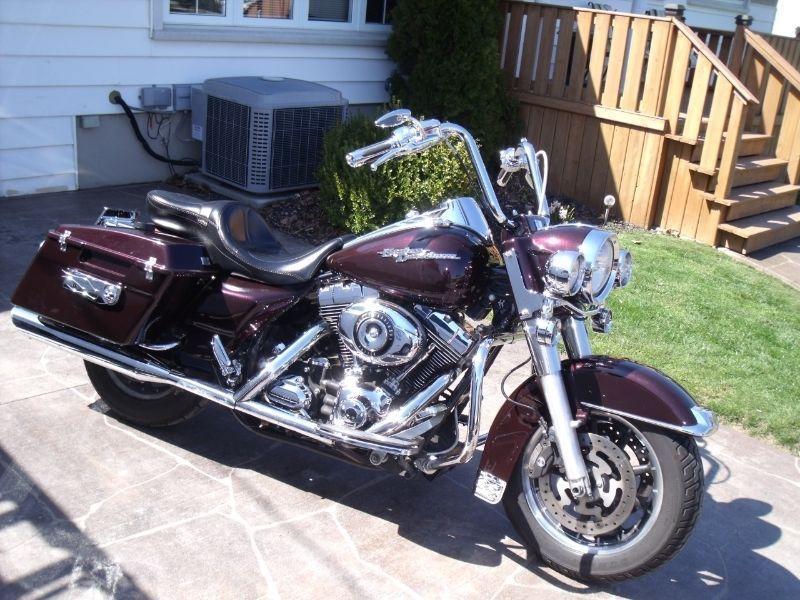 Harley Davidson Road King FLHP