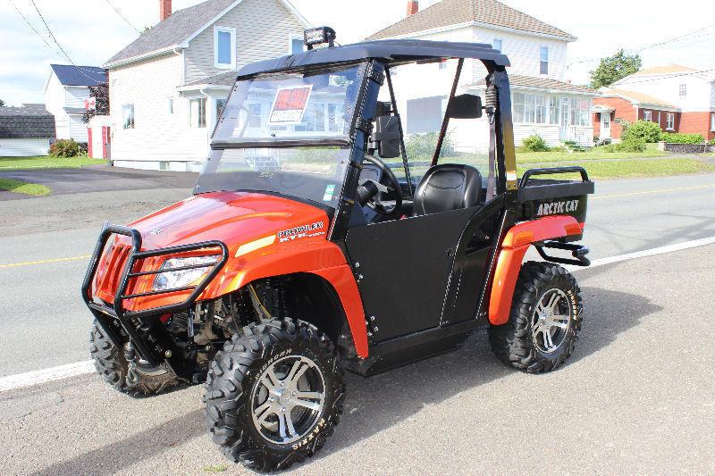 Excellent Condition Side by Side