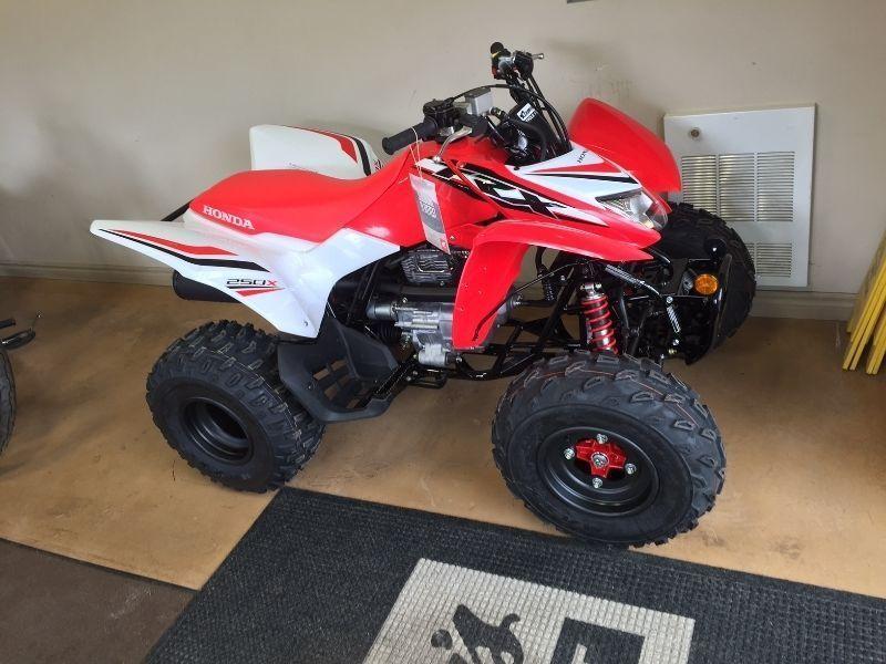 2016 Honda TRX250X only $75 bi-weekly!