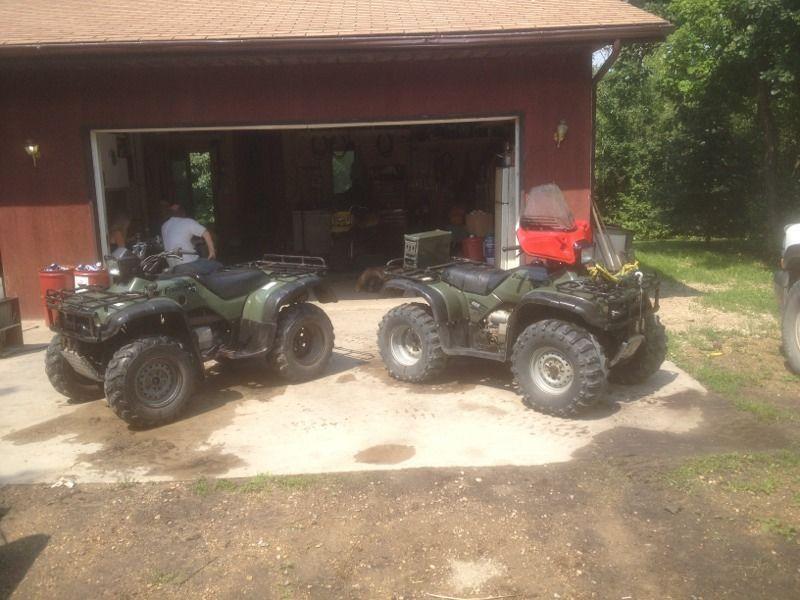 2 1999 450 Honda Foremans