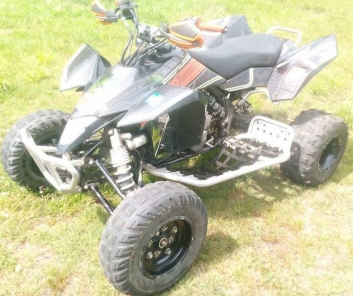 Suzuki LTR 450 2008 avec goodies