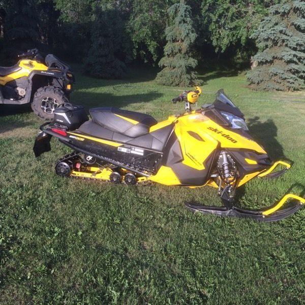 2013 Ski-doo MXZ Rev-XS For Sale