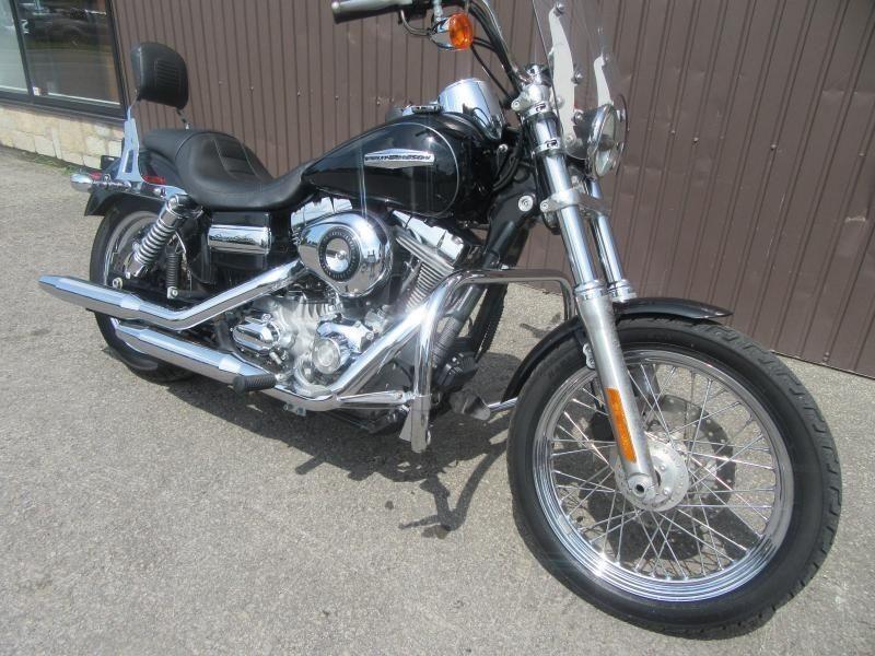 2009 Harley-Davidson DYNA SUPERGLIDE FXDC 46,14$/SEMAINE