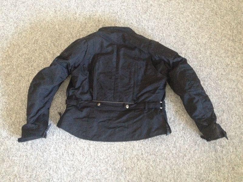 Motorcycle riding jacket with body armour $100.00