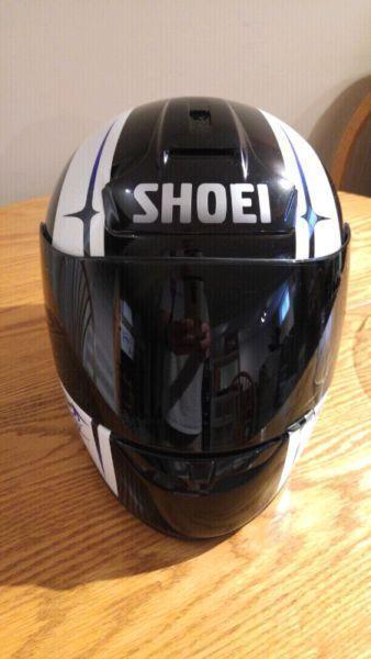Motorcycle helmet - Shoei RF900