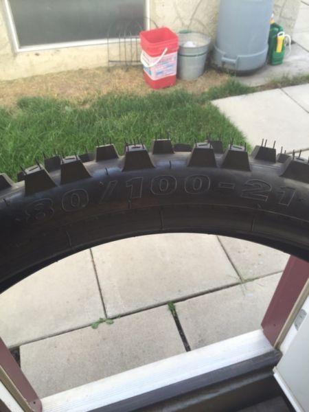 80/100-21 dirt bike tire brand new