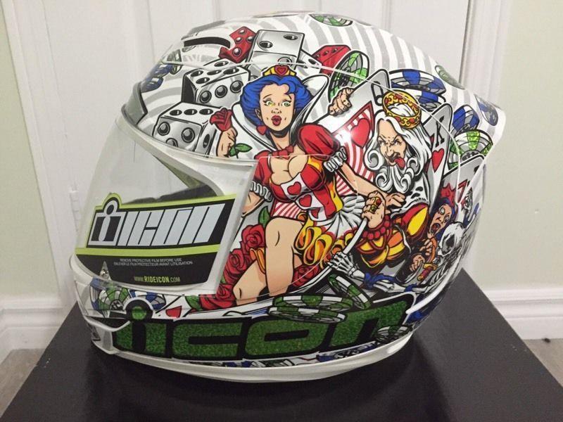 Icon airmada lucky lid 2 motorcycle helmet size medium
