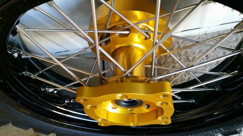 Spoked wheels, tires & brake rotors for Suzuki V-Strom