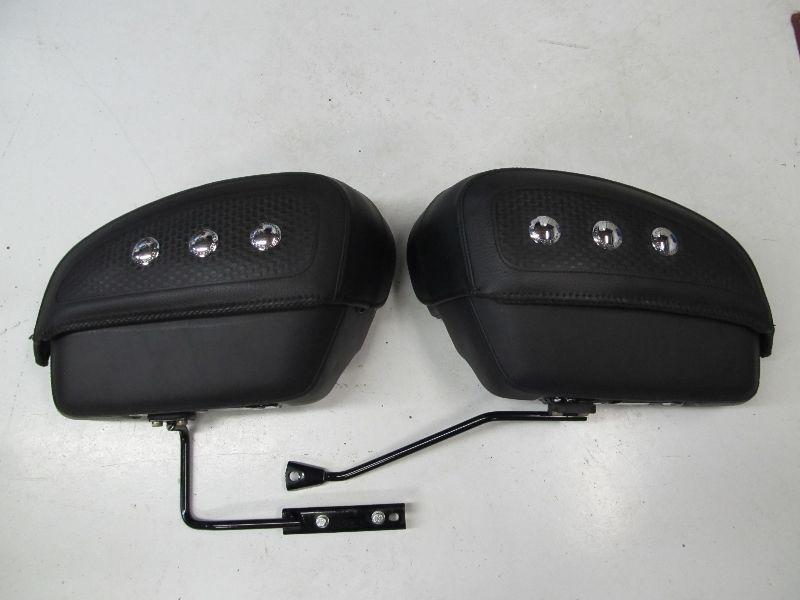 Genuine HD Rigid Saddlebags to fit a 2005-later Softail Deluxe