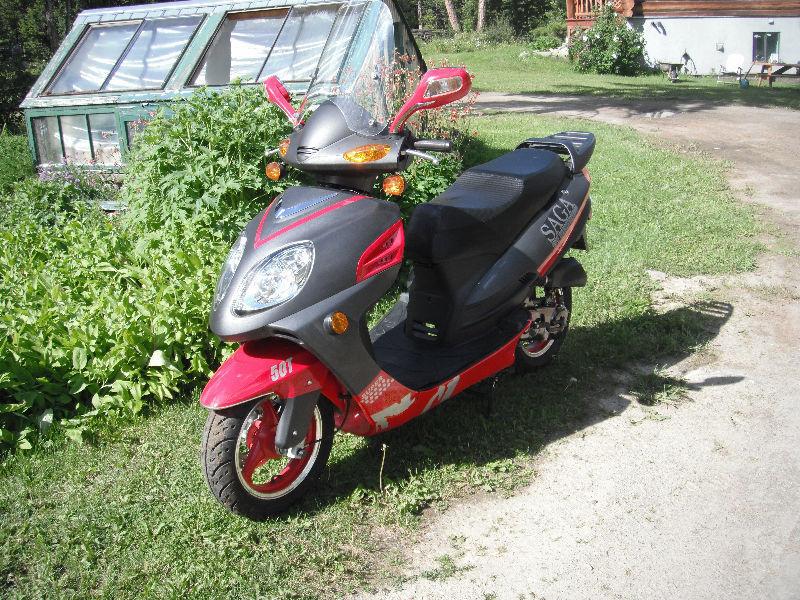 2008 Saga Deluxe Scooter