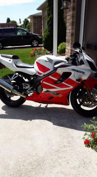 2001 Honda CBR 600F4i