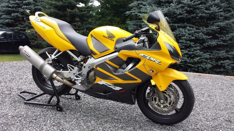 2006 Honda CBR600F4i