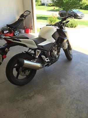 2015 HONDA CB300F **Only 602 KMs**