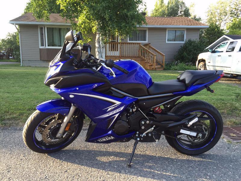 2009 Yamaha FZ6R