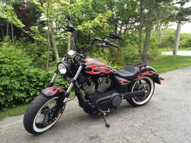 2014 VICTORY HIGHBALL SPECIAL FLAMED EDITION ***FINANCING**!!!