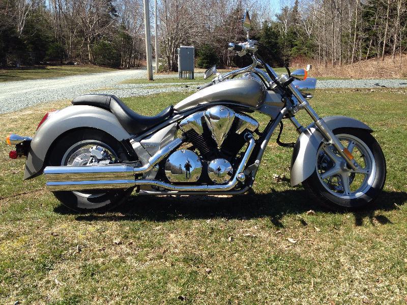 2012 HONDA STATELINE (MINT CONDITION)