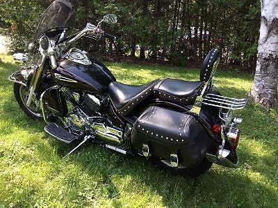 YAMAHA V STAR 1100 MINT CONDITION LOADED A MUST SEE