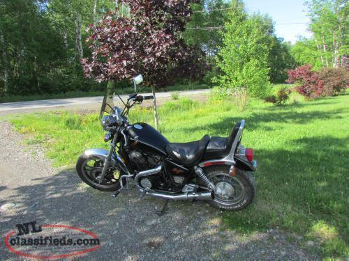 Honda Shadow 750 for sale - excellent condition
