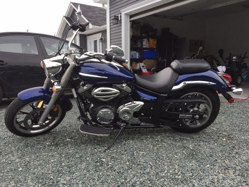 Like New 2011 Yamaha Vstar 950 Bought 2015 MAKE AN OFFER