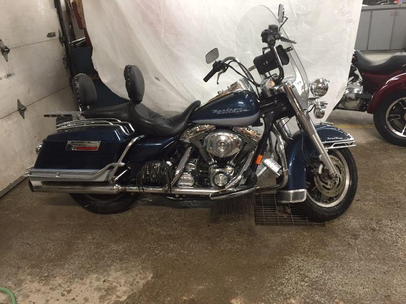 2001 Harley Davidson Road King. Was $8500 now $7000!!!!!