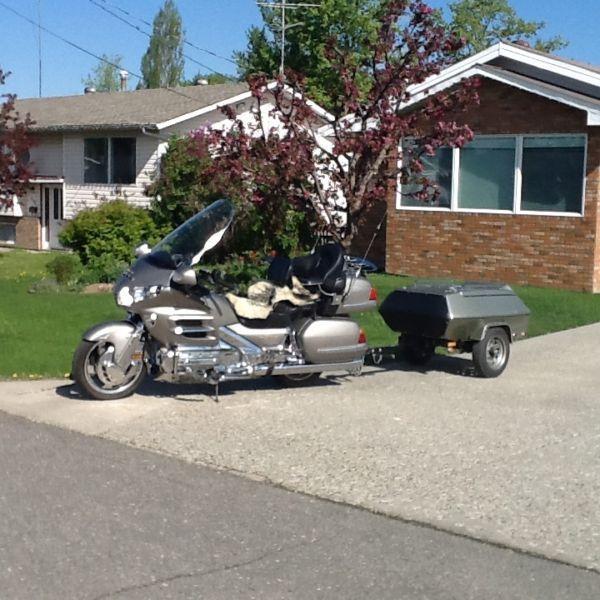 Goldwing with 3000$ Breeze trailer!! Immaculately maintained