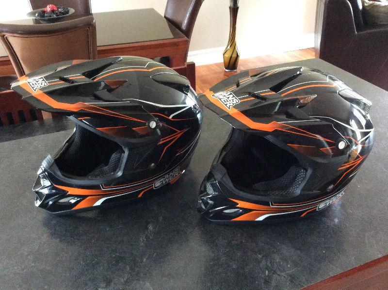 2 Racing motorcross helmets