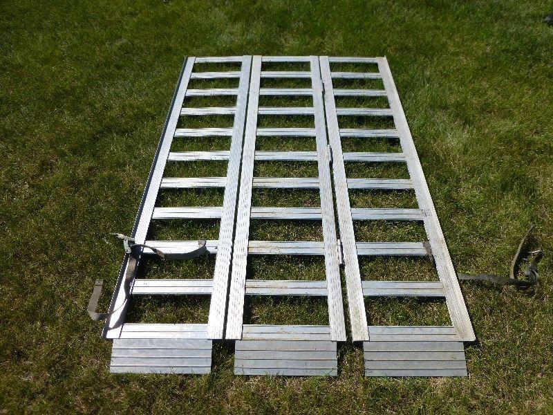 ATV folding aluminum ramps