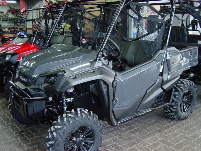 2016 HONDA SXS 1000 M5G Pioneer 5