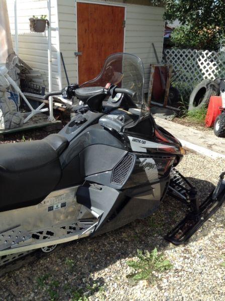 2015 Snowmobile like new