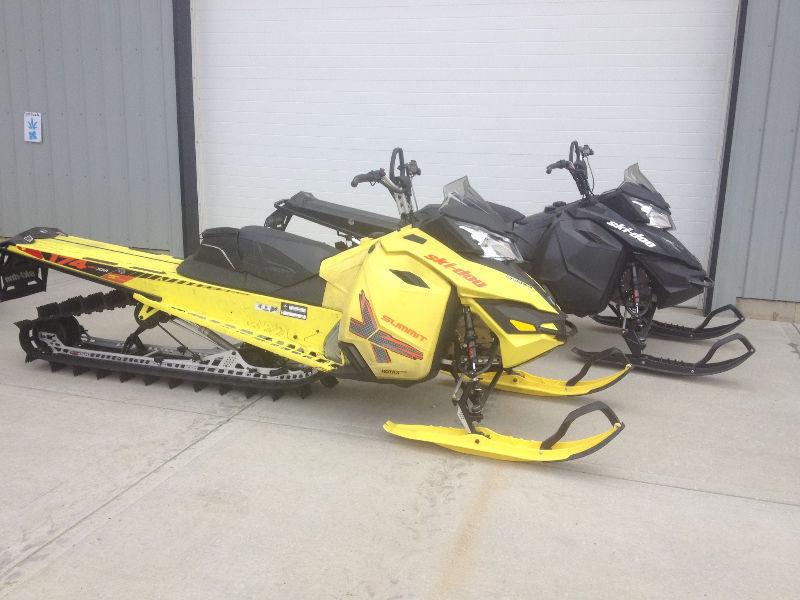 2 for the price of 1 Summit X Skidoo Snowmobiles