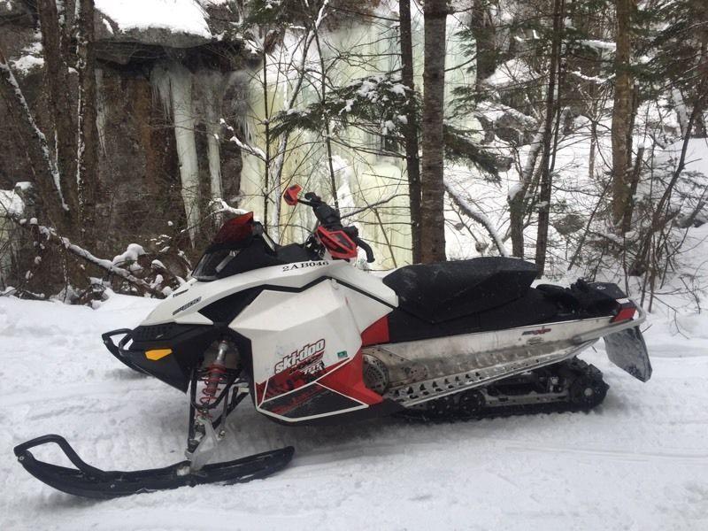 Skidoo tnt 600 trade for 800 NO EMAILS TEXT OR CALL
