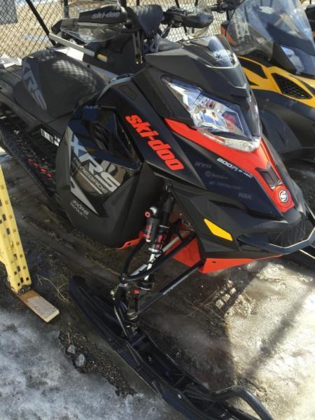 2015 Ski-Doo Renegade® X-RS® Rotax® 800R E-TEC®
