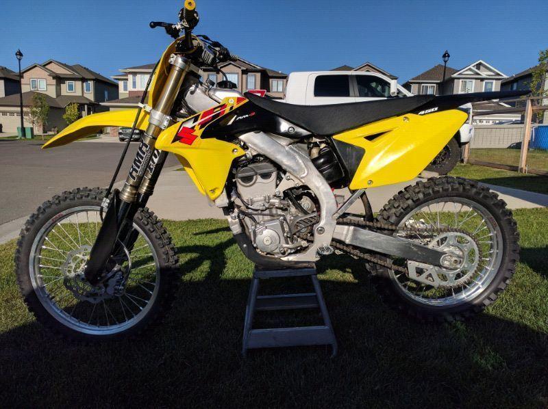 2014 RMZ450 only 13 hours!