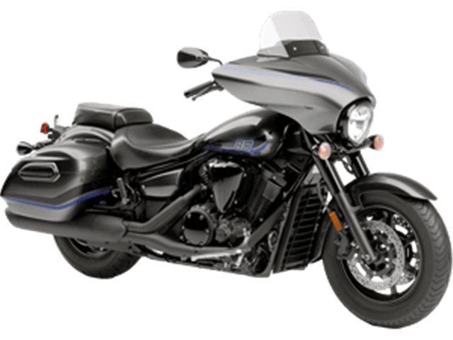 YAMAHA V-STAR 1300 EN LOCATION