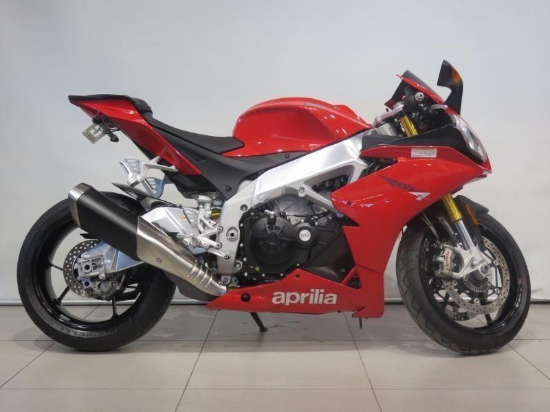 2014 Aprilia RSV4 53,78$/SEMAINE