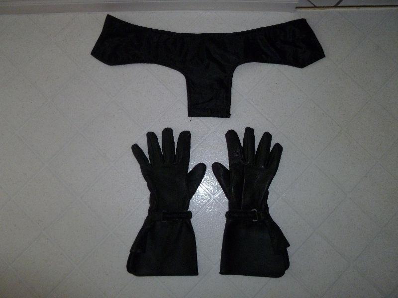 Black Leather Motorcycle Gloves from Boutique of Leathers